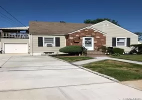 131 Chestnut Street, Hempstead, NY, 1 Bedroom Bedrooms, 3 Rooms Rooms,1 BathroomBathrooms,Residential Lease,For Rent,Chestnut,0,1012456 131 Chestnut Street, Hempstead, NY, 1 Bedroom Bedrooms, 3 Rooms Rooms,1 BathroomBathrooms,Residential Lease,For Rent,Chestnut,0,1012456