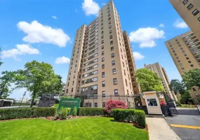 5 Fordham Hill Oval, New York, NY, 2 Bedrooms Bedrooms, 4 Rooms Rooms,1 BathroomBathrooms,Residential,For Rent,Fordham Hill,0,1012515 5 Fordham Hill Oval, New York, NY, 2 Bedrooms Bedrooms, 4 Rooms Rooms,1 BathroomBathrooms,Residential,For Rent,Fordham Hill,0,1012515