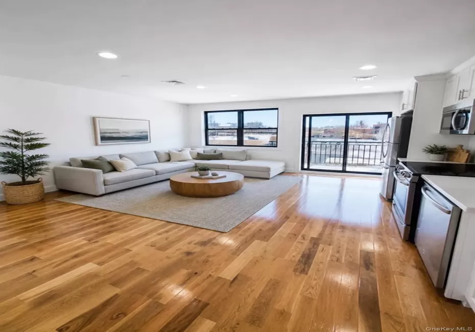 950 Flatbush Avenue, New York, NY, 1 Bedroom Bedrooms, 5 Rooms Rooms,1 BathroomBathrooms,Residential Lease,For Rent,Flatbush,0,1012520 950 Flatbush Avenue, New York, NY, 1 Bedroom Bedrooms, 5 Rooms Rooms,1 BathroomBathrooms,Residential Lease,For Rent,Flatbush,0,1012520