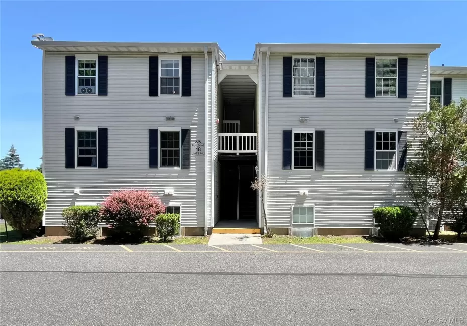 18 Lexington Hill, Monroe, NY, 2 Bedrooms Bedrooms, 5 Rooms Rooms,2 BathroomsBathrooms,Residential Lease,For Rent,Lexington,0,1012535 18 Lexington Hill, Monroe, NY, 2 Bedrooms Bedrooms, 5 Rooms Rooms,2 BathroomsBathrooms,Residential Lease,For Rent,Lexington,0,1012535