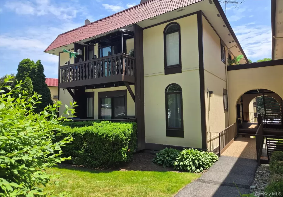 13 Granada Crescent, White Plains, NY, 3 Bedrooms Bedrooms, 8 Rooms Rooms,2 BathroomsBathrooms,Residential,For Rent,Granada,0,1011865 13 Granada Crescent, White Plains, NY, 3 Bedrooms Bedrooms, 8 Rooms Rooms,2 BathroomsBathrooms,Residential,For Rent,Granada,0,1011865