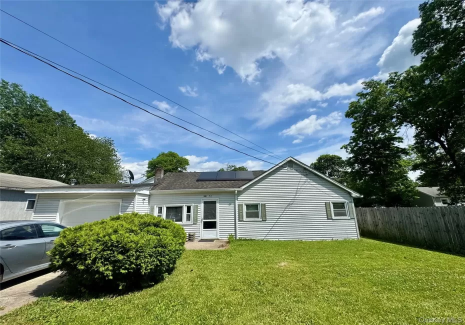 121 Brookline Avenue, Middletown, NY, 3 Bedrooms Bedrooms, 5 Rooms Rooms,1 BathroomBathrooms,Residential,For Rent,Brookline,0,1012622 121 Brookline Avenue, Middletown, NY, 3 Bedrooms Bedrooms, 5 Rooms Rooms,1 BathroomBathrooms,Residential,For Rent,Brookline,0,1012622