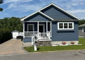 1661 Old Country Road, Riverhead, NY, 2 Bedrooms Bedrooms, 5 Rooms Rooms,2 BathroomsBathrooms,Residential,For Rent,Old Country,0,1006987 1661 Old Country Road, Riverhead, NY, 2 Bedrooms Bedrooms, 5 Rooms Rooms,2 BathroomsBathrooms,Residential,For Rent,Old Country,0,1006987