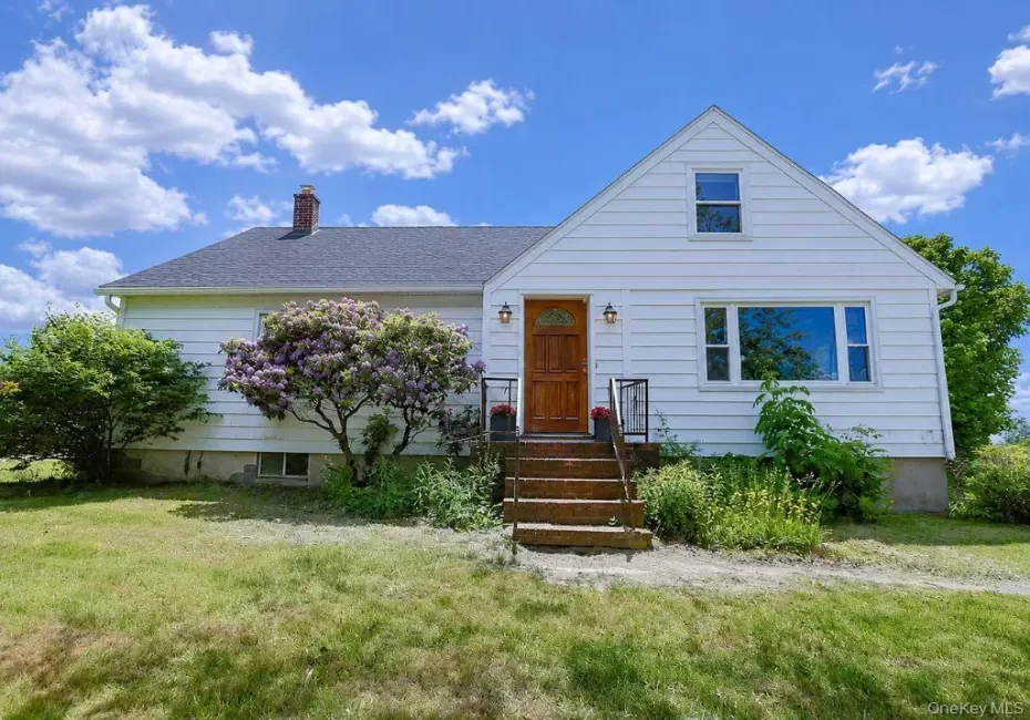 1414 Us Highway 6, Greenville, NY, 3 Bedrooms Bedrooms, 7 Rooms Rooms,1 BathroomBathrooms,Residential,For Rent,Us Highway 6,0,1008130 1414 Us Highway 6, Greenville, NY, 3 Bedrooms Bedrooms, 7 Rooms Rooms,1 BathroomBathrooms,Residential,For Rent,Us Highway 6,0,1008130