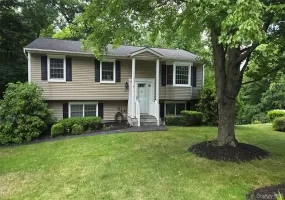 77 Tulip Road, Carmel, NY, 3 Bedrooms Bedrooms, 9 Rooms Rooms,1 BathroomBathrooms,Residential,For Rent,Tulip,0,1012250 77 Tulip Road, Carmel, NY, 3 Bedrooms Bedrooms, 9 Rooms Rooms,1 BathroomBathrooms,Residential,For Rent,Tulip,0,1012250