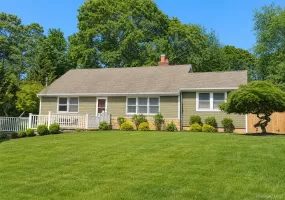 16 Valentine Road, Brookhaven, NY, 4 Bedrooms Bedrooms, 8 Rooms Rooms,2 BathroomsBathrooms,Residential,For Rent,Valentine,0,1011312 16 Valentine Road, Brookhaven, NY, 4 Bedrooms Bedrooms, 8 Rooms Rooms,2 BathroomsBathrooms,Residential,For Rent,Valentine,0,1011312