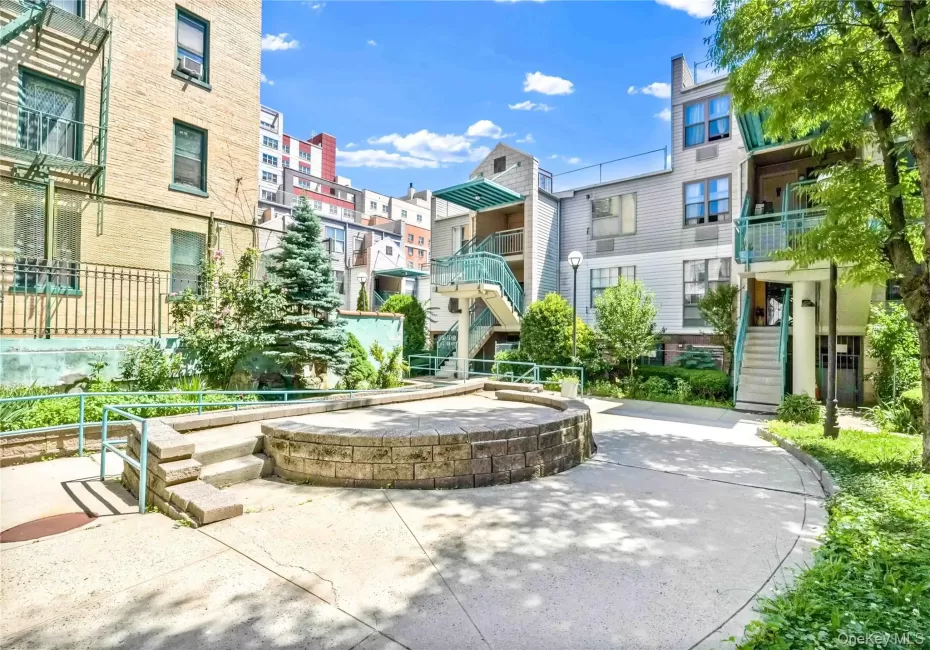 524 159th Street, New York, NY, 2 Bedrooms Bedrooms, 5 Rooms Rooms,1 BathroomBathrooms,Residential,For Rent,159th,0,1012753 524 159th Street, New York, NY, 2 Bedrooms Bedrooms, 5 Rooms Rooms,1 BathroomBathrooms,Residential,For Rent,159th,0,1012753
