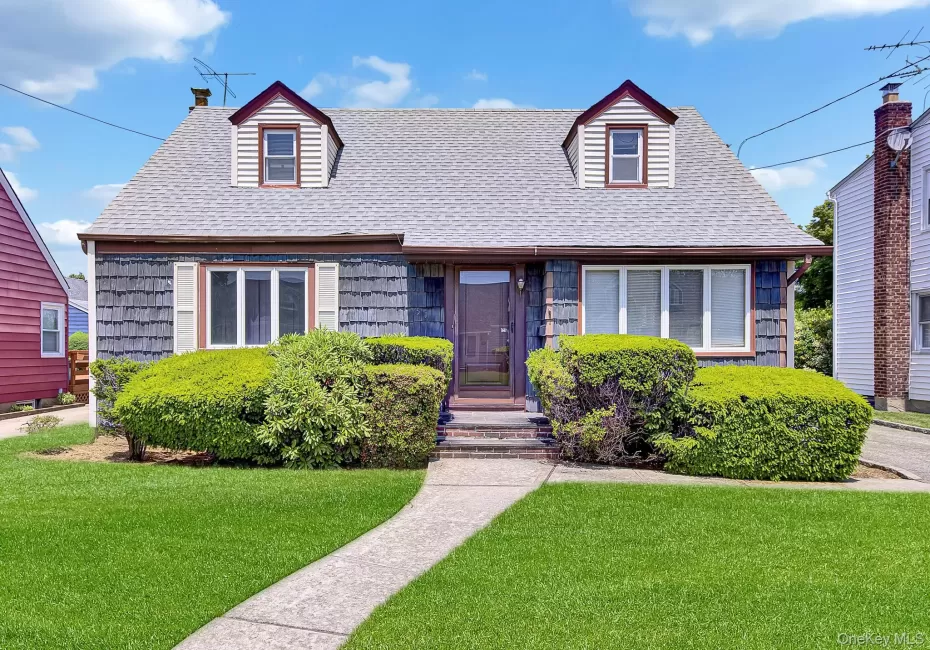 51 Virginia Street, Hempstead, NY, 5 Bedrooms Bedrooms, 9 Rooms Rooms,2 BathroomsBathrooms,Residential,For Rent,Virginia,0,1011721 51 Virginia Street, Hempstead, NY, 5 Bedrooms Bedrooms, 9 Rooms Rooms,2 BathroomsBathrooms,Residential,For Rent,Virginia,0,1011721