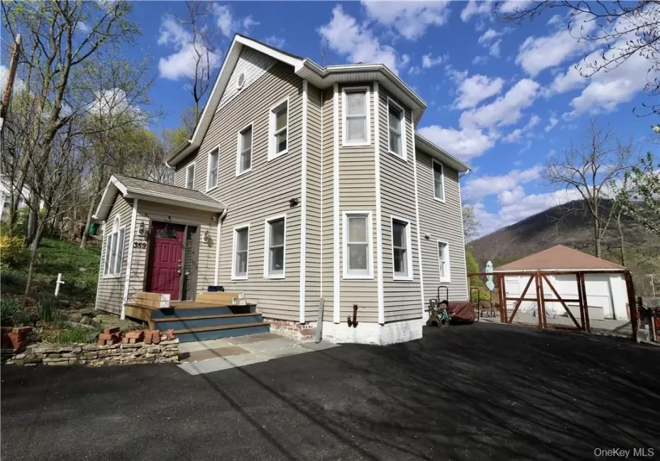 359 Cherry Street, Beacon, NY, 3 Bedrooms Bedrooms, 7 Rooms Rooms,1 BathroomBathrooms,Residential Lease,For Rent,Cherry,0,1012606 359 Cherry Street, Beacon, NY, 3 Bedrooms Bedrooms, 7 Rooms Rooms,1 BathroomBathrooms,Residential Lease,For Rent,Cherry,0,1012606