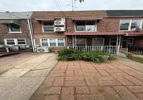 13512 118th Street, New York, NY, 4 Bedrooms Bedrooms, 8 Rooms Rooms,2 BathroomsBathrooms,Residential,For Rent,118th,0,1012477 13512 118th Street, New York, NY, 4 Bedrooms Bedrooms, 8 Rooms Rooms,2 BathroomsBathrooms,Residential,For Rent,118th,0,1012477