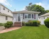 6 Center Street, Oyster Bay, NY, 3 Bedrooms Bedrooms, 6 Rooms Rooms,1 BathroomBathrooms,Residential,For Rent,Center,0,1012607 6 Center Street, Oyster Bay, NY, 3 Bedrooms Bedrooms, 6 Rooms Rooms,1 BathroomBathrooms,Residential,For Rent,Center,0,1012607