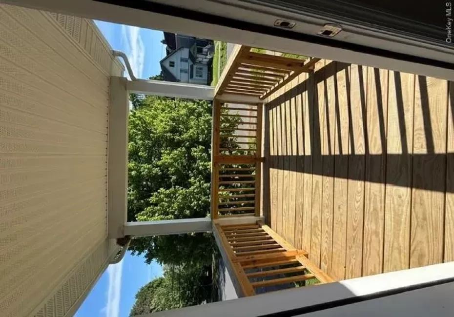 Private Deck Private Deck