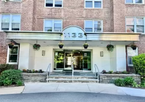 1133 Midland Avenue, Yonkers, NY, 1 Bedroom Bedrooms, 3 Rooms Rooms,1 BathroomBathrooms,Residential,For Rent,Midland,0,1012813 1133 Midland Avenue, Yonkers, NY, 1 Bedroom Bedrooms, 3 Rooms Rooms,1 BathroomBathrooms,Residential,For Rent,Midland,0,1012813