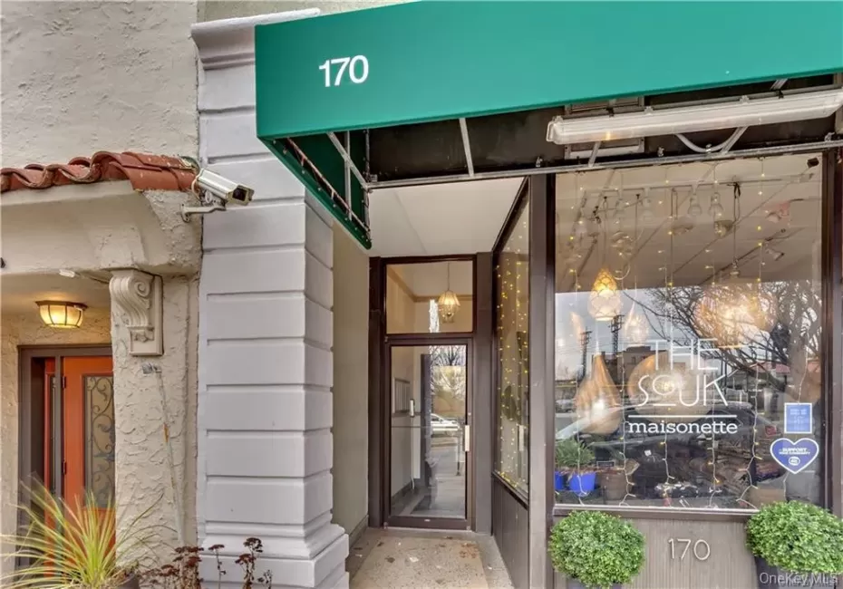 168-170 Myrtle Boulevard, Mamaroneck, NY, 3 Rooms Rooms,1 BathroomBathrooms,Residential Lease,For Rent,Myrtle,0,1012907 168-170 Myrtle Boulevard, Mamaroneck, NY, 3 Rooms Rooms,1 BathroomBathrooms,Residential Lease,For Rent,Myrtle,0,1012907
