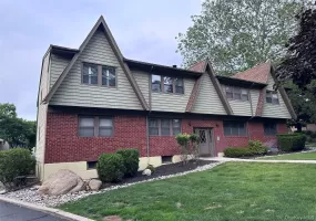 44 Milford Lane, Ramapo, NY, 2 Bedrooms Bedrooms, 4 Rooms Rooms,2 BathroomsBathrooms,Residential,For Rent,Milford,0,1012750 44 Milford Lane, Ramapo, NY, 2 Bedrooms Bedrooms, 4 Rooms Rooms,2 BathroomsBathrooms,Residential,For Rent,Milford,0,1012750