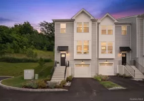 4048 Chestnut Ridge Road, Fishkill, NY, 3 Bedrooms Bedrooms, 7 Rooms Rooms,2 BathroomsBathrooms,Residential,For Rent,Chestnut Ridge,0,1012628 4048 Chestnut Ridge Road, Fishkill, NY, 3 Bedrooms Bedrooms, 7 Rooms Rooms,2 BathroomsBathrooms,Residential,For Rent,Chestnut Ridge,0,1012628