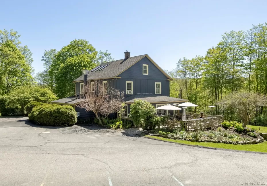 6 Autumn Lane, Amenia, NY, 3 Bedrooms Bedrooms, 5 Rooms Rooms,1 BathroomBathrooms,Residential,For Rent,Autumn,0,1012838 6 Autumn Lane, Amenia, NY, 3 Bedrooms Bedrooms, 5 Rooms Rooms,1 BathroomBathrooms,Residential,For Rent,Autumn,0,1012838