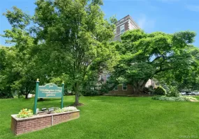 300 Broadway, Greenburgh, NY, 2 Bedrooms Bedrooms, 4 Rooms Rooms,1 BathroomBathrooms,Residential,For Rent,Broadway,0,1011779 300 Broadway, Greenburgh, NY, 2 Bedrooms Bedrooms, 4 Rooms Rooms,1 BathroomBathrooms,Residential,For Rent,Broadway,0,1011779