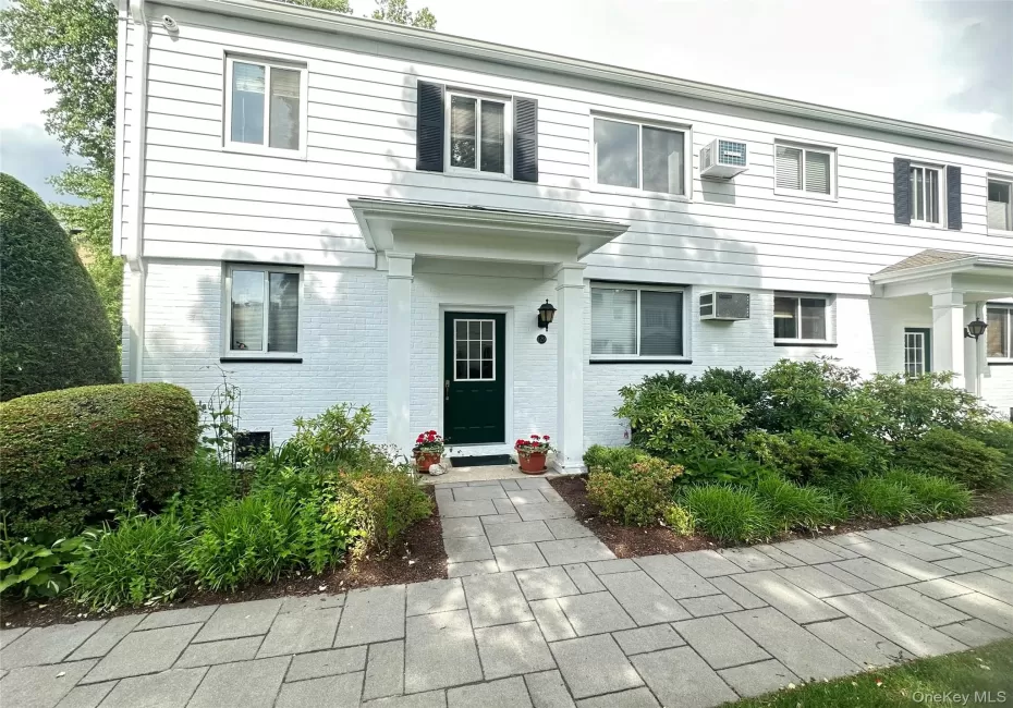 129 Fenimore Rd, Mamaroneck, NY, 2 Bedrooms Bedrooms, 4 Rooms Rooms,1 BathroomBathrooms,Residential,For Rent,Fenimore Rd,0,1012222 129 Fenimore Rd, Mamaroneck, NY, 2 Bedrooms Bedrooms, 4 Rooms Rooms,1 BathroomBathrooms,Residential,For Rent,Fenimore Rd,0,1012222