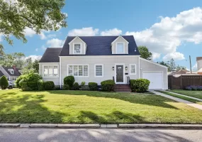 1660 Fenimore Road, Hempstead, NY, 3 Bedrooms Bedrooms, 7 Rooms Rooms,1 BathroomBathrooms,Residential,For Rent,Fenimore,0,1012633 1660 Fenimore Road, Hempstead, NY, 3 Bedrooms Bedrooms, 7 Rooms Rooms,1 BathroomBathrooms,Residential,For Rent,Fenimore,0,1012633