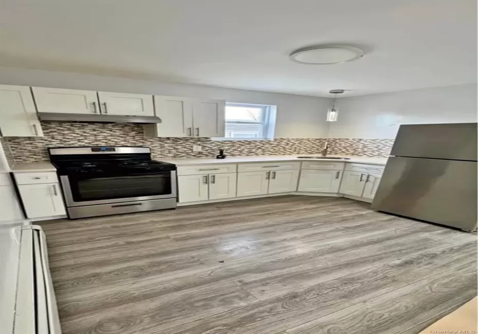 115-20 158th Street, New York, NY, 3 Bedrooms Bedrooms, 5 Rooms Rooms,1 BathroomBathrooms,Residential Lease,For Rent,158th,0,1012835 115-20 158th Street, New York, NY, 3 Bedrooms Bedrooms, 5 Rooms Rooms,1 BathroomBathrooms,Residential Lease,For Rent,158th,0,1012835