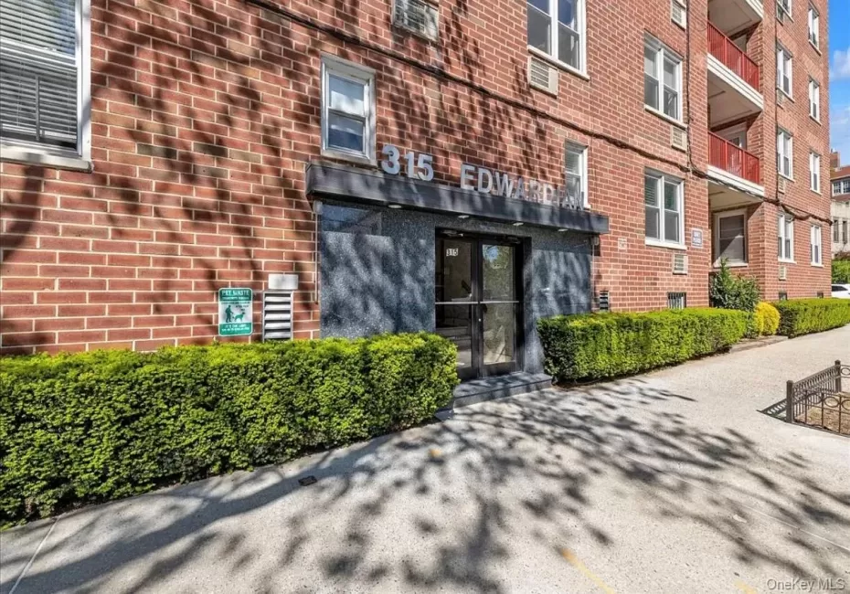 315 232 Street, New York, NY, 1 Bedroom Bedrooms, 4 Rooms Rooms,1 BathroomBathrooms,Residential,For Rent,232,0,1012134 315 232 Street, New York, NY, 1 Bedroom Bedrooms, 4 Rooms Rooms,1 BathroomBathrooms,Residential,For Rent,232,0,1012134