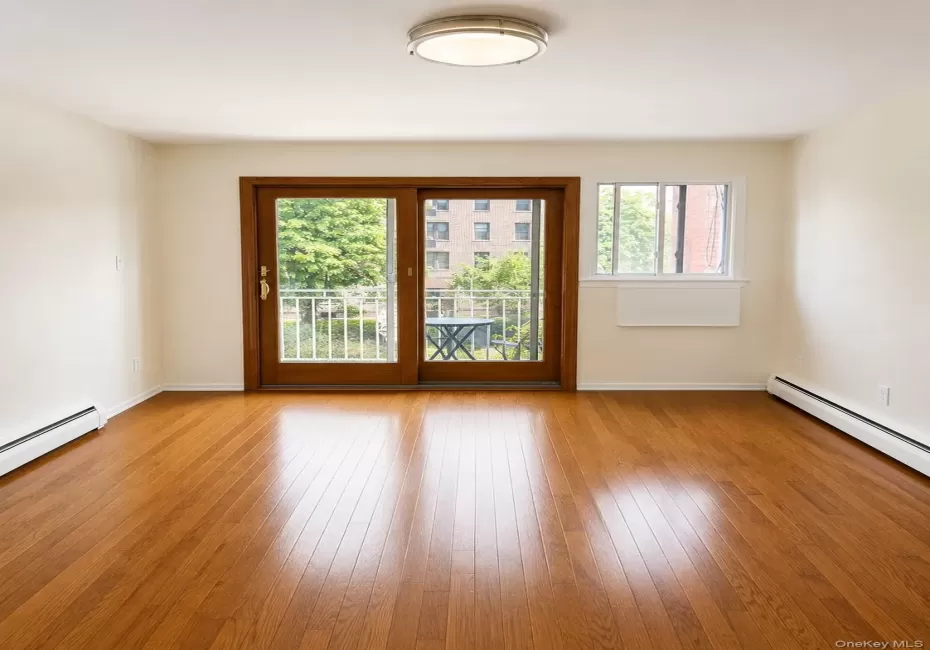 8321 Lefferts Boulevard, New York, NY, 3 Bedrooms Bedrooms, 6 Rooms Rooms,2 BathroomsBathrooms,Residential Lease,For Rent,Lefferts,0,1013067 8321 Lefferts Boulevard, New York, NY, 3 Bedrooms Bedrooms, 6 Rooms Rooms,2 BathroomsBathrooms,Residential Lease,For Rent,Lefferts,0,1013067