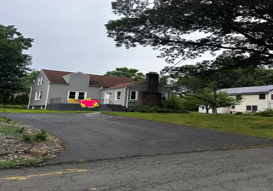 35 Lindbergh Lane, Clarkstown, NY, 3 Bedrooms Bedrooms, 5 Rooms Rooms,1 BathroomBathrooms,Residential,For Rent,Lindbergh,0,1012462 35 Lindbergh Lane, Clarkstown, NY, 3 Bedrooms Bedrooms, 5 Rooms Rooms,1 BathroomBathrooms,Residential,For Rent,Lindbergh,0,1012462