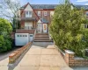 205-18 33rd Avenue, New York, NY, 3 Bedrooms Bedrooms, 6 Rooms Rooms,2 BathroomsBathrooms,Residential,For Rent,33rd,0,990668 205-18 33rd Avenue, New York, NY, 3 Bedrooms Bedrooms, 6 Rooms Rooms,2 BathroomsBathrooms,Residential,For Rent,33rd,0,990668