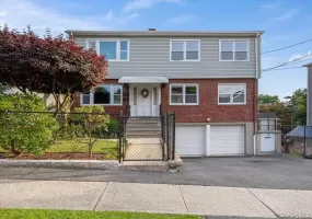 7 Madison Street, Harrison, NY, 3 Bedrooms Bedrooms, 7 Rooms Rooms,2 BathroomsBathrooms,Residential Lease,For Rent,Madison,0,1007959 7 Madison Street, Harrison, NY, 3 Bedrooms Bedrooms, 7 Rooms Rooms,2 BathroomsBathrooms,Residential Lease,For Rent,Madison,0,1007959