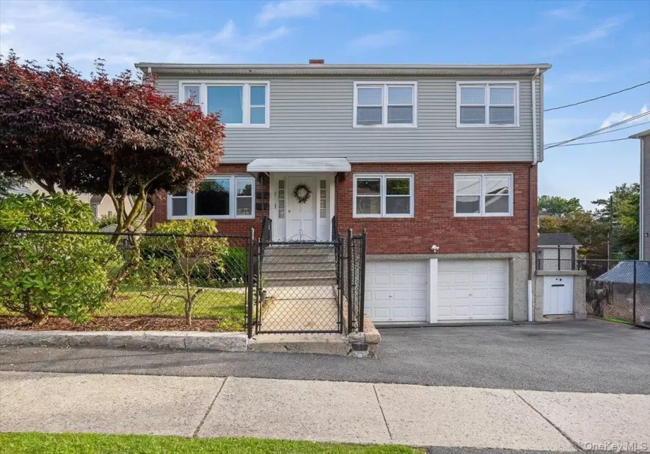 7 Madison Street, Harrison, NY, 3 Bedrooms Bedrooms, 7 Rooms Rooms,2 BathroomsBathrooms,Residential Lease,For Rent,Madison,0,1007959 7 Madison Street, Harrison, NY, 3 Bedrooms Bedrooms, 7 Rooms Rooms,2 BathroomsBathrooms,Residential Lease,For Rent,Madison,0,1007959