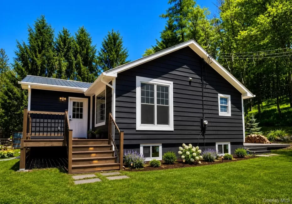 36 Old Route 17, Rockland, NY, 3 Bedrooms Bedrooms, 6 Rooms Rooms,1 BathroomBathrooms,Residential,For Rent,Old Route 17,0,1010142 36 Old Route 17, Rockland, NY, 3 Bedrooms Bedrooms, 6 Rooms Rooms,1 BathroomBathrooms,Residential,For Rent,Old Route 17,0,1010142
