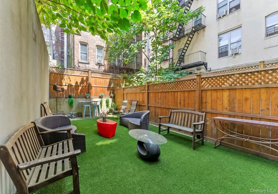 303 146th Street, New York, NY, 2 Bedrooms Bedrooms, 6 Rooms Rooms,1 BathroomBathrooms,Residential,For Rent,146th,0,953152 303 146th Street, New York, NY, 2 Bedrooms Bedrooms, 6 Rooms Rooms,1 BathroomBathrooms,Residential,For Rent,146th,0,953152