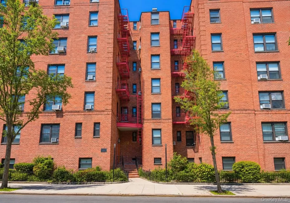 34-20 78TH, New York, NY, 1 Bedroom Bedrooms, 3 Rooms Rooms,1 BathroomBathrooms,Residential,For Rent,78TH,0,968178 34-20 78TH, New York, NY, 1 Bedroom Bedrooms, 3 Rooms Rooms,1 BathroomBathrooms,Residential,For Rent,78TH,0,968178