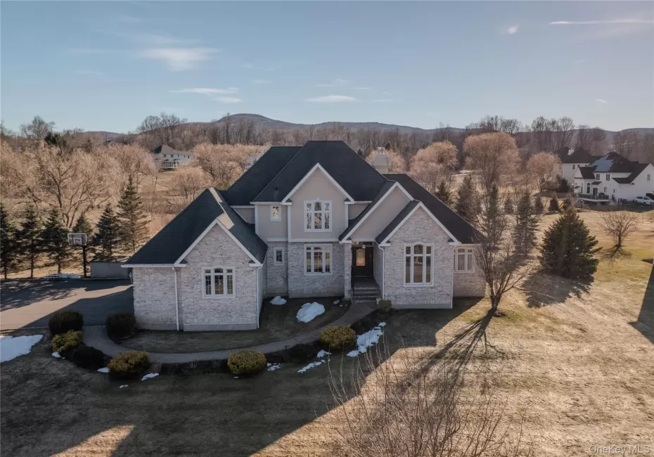 56 Autumn Chase Drive, East Fishkill, NY, 4 Bedrooms Bedrooms, 15 Rooms Rooms,4 BathroomsBathrooms,Residential,For Rent,Autumn Chase,0,969507 56 Autumn Chase Drive, East Fishkill, NY, 4 Bedrooms Bedrooms, 15 Rooms Rooms,4 BathroomsBathrooms,Residential,For Rent,Autumn Chase,0,969507