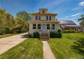 129 Bay Avenue, Brookhaven, NY, 3 Bedrooms Bedrooms, 5 Rooms Rooms,2 BathroomsBathrooms,Residential,For Rent,Bay,0,KEY1010643 129 Bay Avenue, Brookhaven, NY, 3 Bedrooms Bedrooms, 5 Rooms Rooms,2 BathroomsBathrooms,Residential,For Rent,Bay,0,KEY1010643