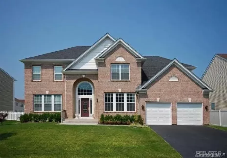 26 Woodstork Drive, Brookhaven, NY, 4 Bedrooms Bedrooms, 9 Rooms Rooms,4 BathroomsBathrooms,Residential,For Rent,Woodstork,0,1011860 26 Woodstork Drive, Brookhaven, NY, 4 Bedrooms Bedrooms, 9 Rooms Rooms,4 BathroomsBathrooms,Residential,For Rent,Woodstork,0,1011860