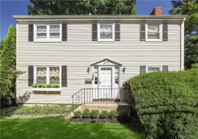 47 Wendt Avenue, Mamaroneck, NY, 4 Bedrooms Bedrooms, 8 Rooms Rooms,2 BathroomsBathrooms,Residential Lease,For Rent,Wendt,0,1010239 47 Wendt Avenue, Mamaroneck, NY, 4 Bedrooms Bedrooms, 8 Rooms Rooms,2 BathroomsBathrooms,Residential Lease,For Rent,Wendt,0,1010239