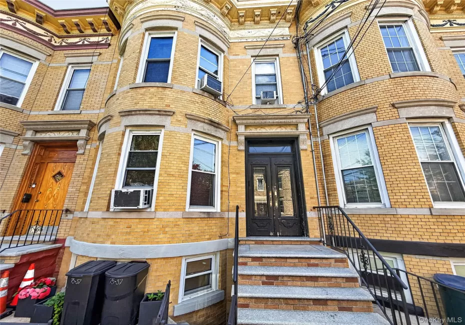 75-37 61ST Street, New York, NY, 4 Bedrooms Bedrooms, 10 Rooms Rooms,2 BathroomsBathrooms,Residential,For Rent,61ST,0,1010993 75-37 61ST Street, New York, NY, 4 Bedrooms Bedrooms, 10 Rooms Rooms,2 BathroomsBathrooms,Residential,For Rent,61ST,0,1010993