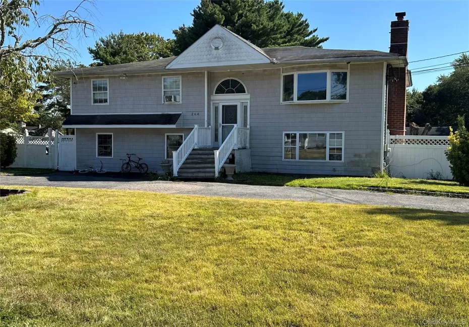 264 Atlantic Street, Islip, NY, 5 Bedrooms Bedrooms, 11 Rooms Rooms,2 BathroomsBathrooms,Residential,For Rent,Atlantic,0,1013361 264 Atlantic Street, Islip, NY, 5 Bedrooms Bedrooms, 11 Rooms Rooms,2 BathroomsBathrooms,Residential,For Rent,Atlantic,0,1013361