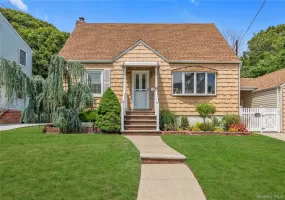 55 Fir Street, Hempstead, NY, 4 Bedrooms Bedrooms, 6 Rooms Rooms,2 BathroomsBathrooms,Residential,For Rent,Fir,0,1007344 55 Fir Street, Hempstead, NY, 4 Bedrooms Bedrooms, 6 Rooms Rooms,2 BathroomsBathrooms,Residential,For Rent,Fir,0,1007344