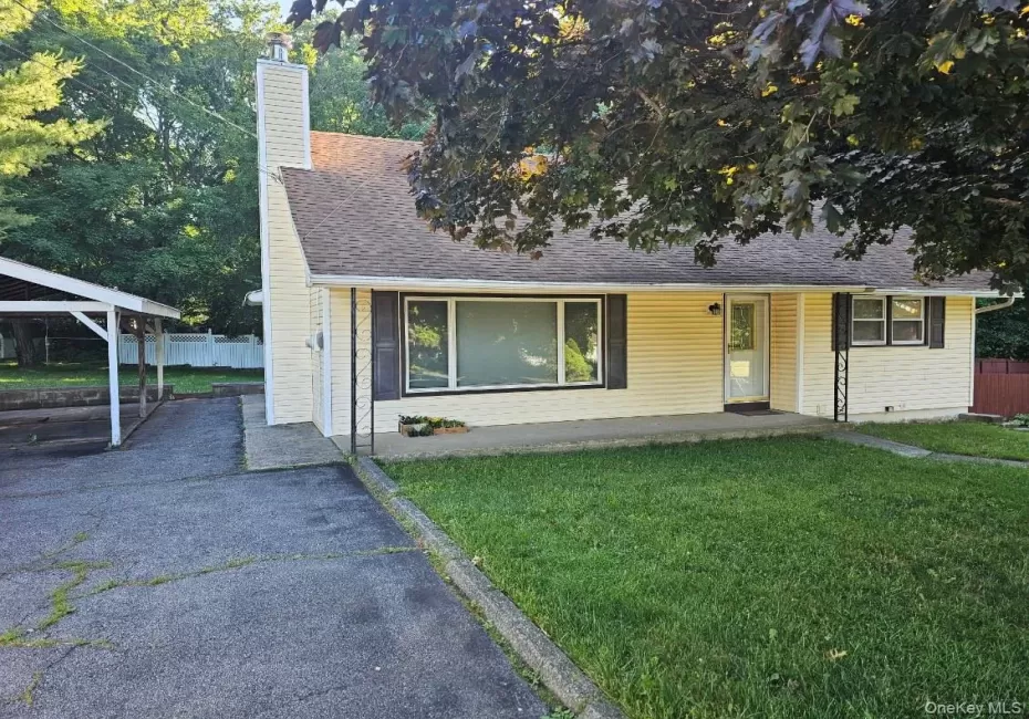 15 Scotchtown Place, Middletown, NY, 4 Bedrooms Bedrooms, 7 Rooms Rooms,1 BathroomBathrooms,Residential,For Rent,Scotchtown,0,965998 15 Scotchtown Place, Middletown, NY, 4 Bedrooms Bedrooms, 7 Rooms Rooms,1 BathroomBathrooms,Residential,For Rent,Scotchtown,0,965998