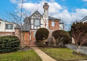 34 Reyam Road, Hempstead, NY, 3 Bedrooms Bedrooms, 9 Rooms Rooms,3 BathroomsBathrooms,Residential,For Rent,Reyam,0,968918 34 Reyam Road, Hempstead, NY, 3 Bedrooms Bedrooms, 9 Rooms Rooms,3 BathroomsBathrooms,Residential,For Rent,Reyam,0,968918