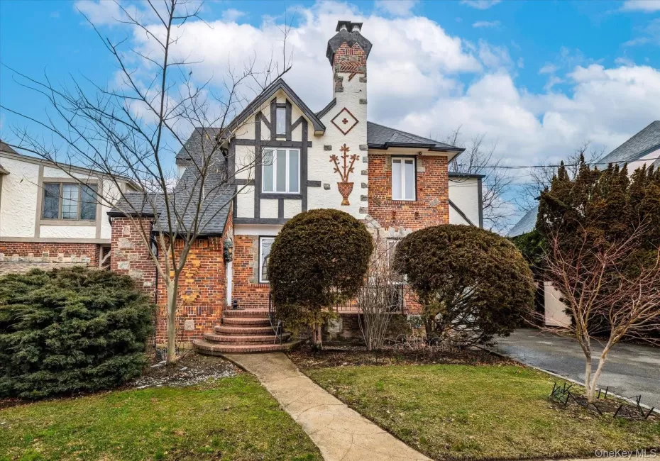 34 Reyam Road, Hempstead, NY, 3 Bedrooms Bedrooms, 9 Rooms Rooms,3 BathroomsBathrooms,Residential,For Rent,Reyam,0,968918 34 Reyam Road, Hempstead, NY, 3 Bedrooms Bedrooms, 9 Rooms Rooms,3 BathroomsBathrooms,Residential,For Rent,Reyam,0,968918