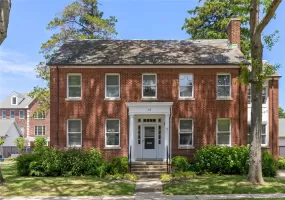 315 Ellington Avenue, Hempstead, NY, 4 Bedrooms Bedrooms, 8 Rooms Rooms,3 BathroomsBathrooms,Residential,For Rent,Ellington,0,KEY1008702 315 Ellington Avenue, Hempstead, NY, 4 Bedrooms Bedrooms, 8 Rooms Rooms,3 BathroomsBathrooms,Residential,For Rent,Ellington,0,KEY1008702