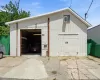 Garage Entrance/Overhead Door Garage Entrance/Overhead Door