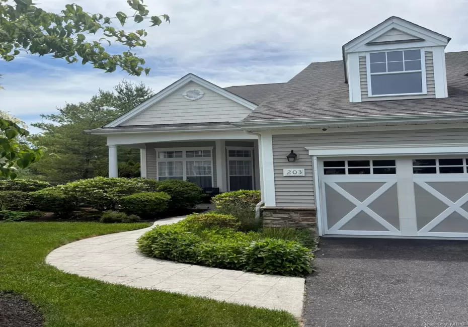 203 Bach Court, Brookhaven, NY, 2 Bedrooms Bedrooms, 11 Rooms Rooms,2 BathroomsBathrooms,Residential,For Rent,Bach,0,1012050 203 Bach Court, Brookhaven, NY, 2 Bedrooms Bedrooms, 11 Rooms Rooms,2 BathroomsBathrooms,Residential,For Rent,Bach,0,1012050