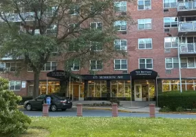 875 Morrison Avenue, New York, NY, 2 Bedrooms Bedrooms, 5 Rooms Rooms,1 BathroomBathrooms,Residential,For Rent,Morrison,0,1013275 875 Morrison Avenue, New York, NY, 2 Bedrooms Bedrooms, 5 Rooms Rooms,1 BathroomBathrooms,Residential,For Rent,Morrison,0,1013275