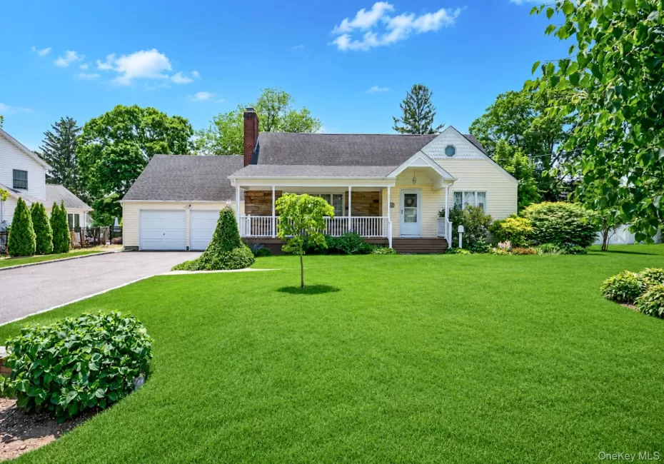 108 Ketewamoke Avenue, Babylon, NY, 4 Bedrooms Bedrooms, 10 Rooms Rooms,2 BathroomsBathrooms,Residential,For Rent,Ketewamoke,0,1013076 108 Ketewamoke Avenue, Babylon, NY, 4 Bedrooms Bedrooms, 10 Rooms Rooms,2 BathroomsBathrooms,Residential,For Rent,Ketewamoke,0,1013076