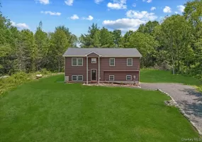 3368 State Route 208, Hamptonburgh, NY, 3 Bedrooms Bedrooms, 9 Rooms Rooms,2 BathroomsBathrooms,Residential,For Rent,State Route 208,0,1012682 3368 State Route 208, Hamptonburgh, NY, 3 Bedrooms Bedrooms, 9 Rooms Rooms,2 BathroomsBathrooms,Residential,For Rent,State Route 208,0,1012682